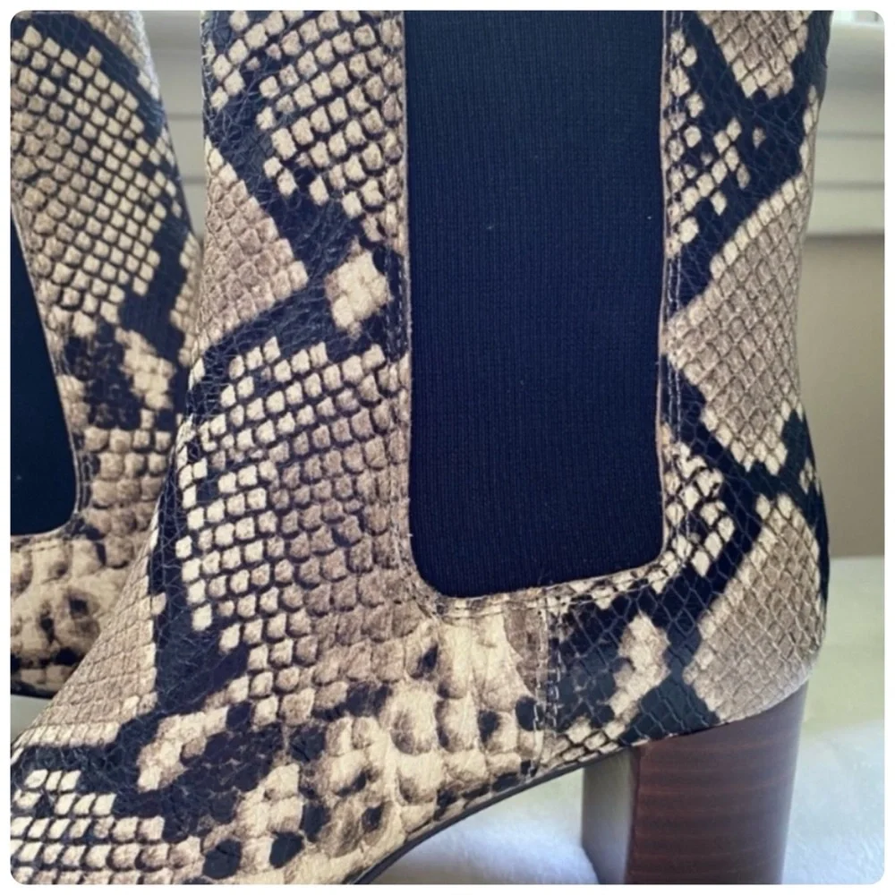 NIB J Crew Leather Willa Snake Embossed  Stacked-Heeled Boots size 6.5